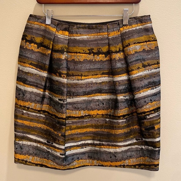 Lafayette 148 New York Gold Black Metallic Brocade Glitzy Striped Skirt Size 10 - Picture 1 of 8